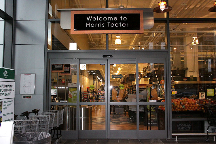 Washington Nationals Prewalkers, 1 unit - Harris Teeter